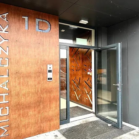 Michalczyka 1d - Self Check-in 20h - Parking * Breslau